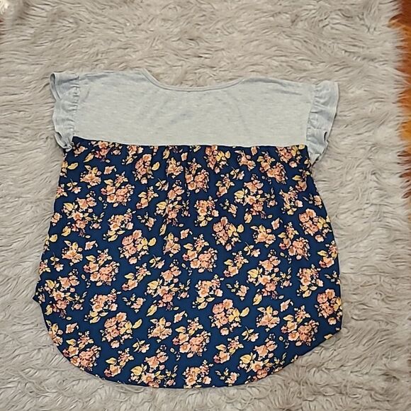 Xhiliration‎ womens gray and teal floral flowy polyester rayon tshirt size xs - Picture 5 of 5